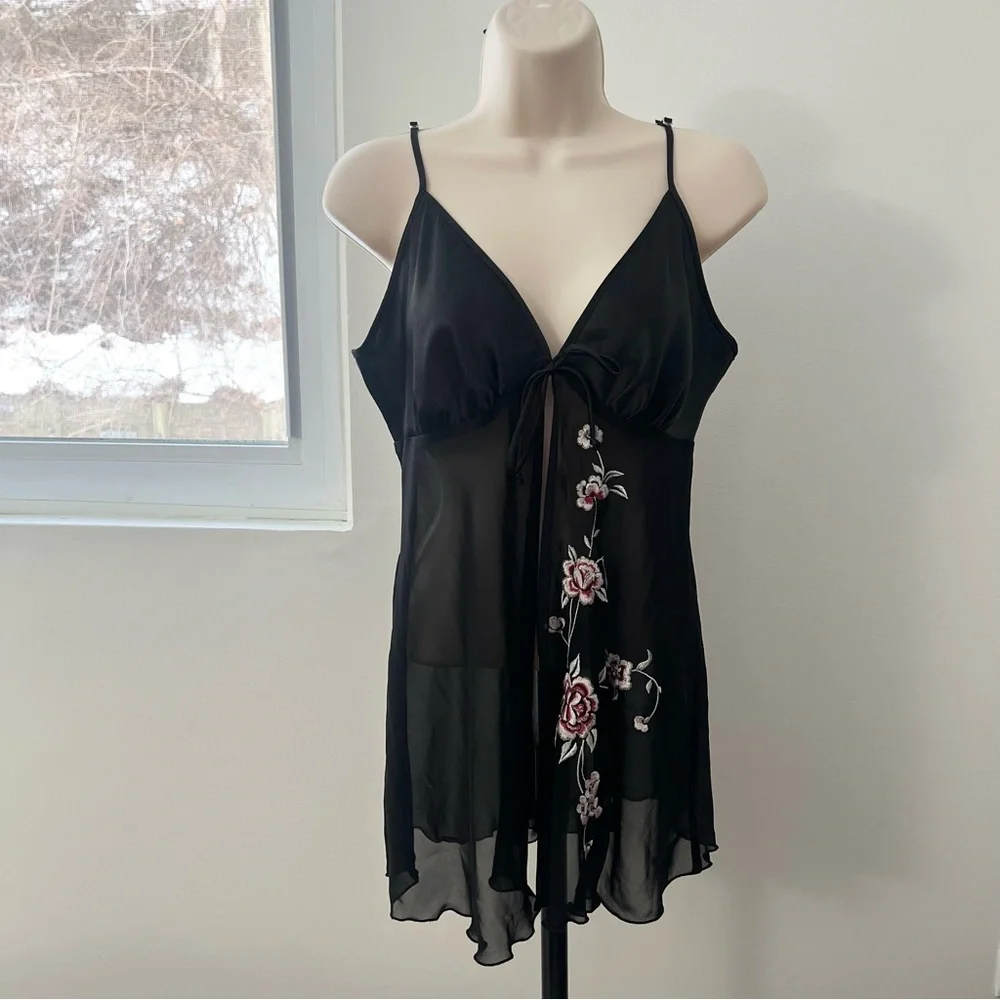 California‎ Dynasty Satin Top Sheer Embroidered Mesh Size M
